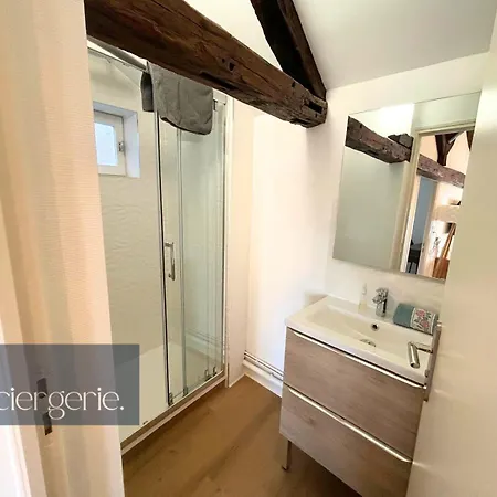Le Marechal - Laconciergerie - Centre Apartment *